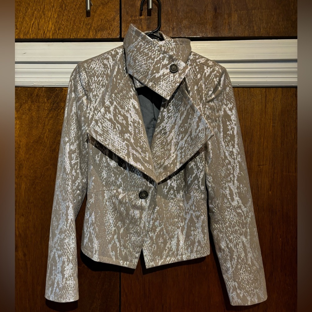Vivienne Westwood Anglomania Silver & Gray Snakeskin Blazer size 42 IT size 6 US